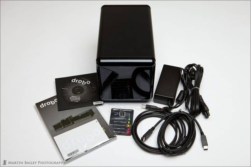 Drobo Box Contents