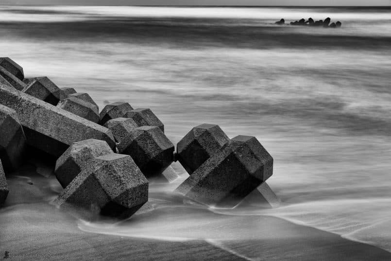 Near and Far Tetrapods