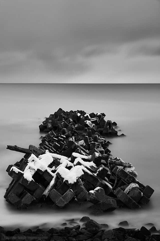 Tetrapods with Snow